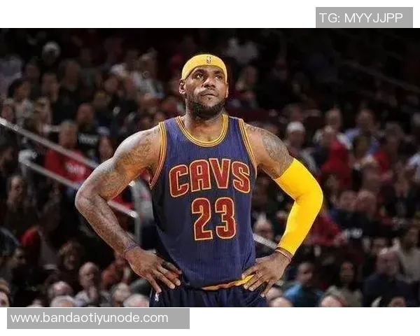 詹姆斯湖人时期签名NBA球星卡即将发售引发球迷热潮