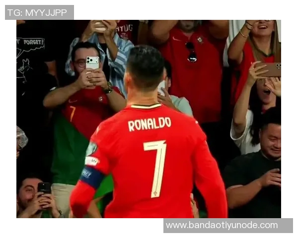 C罗荣膺世预赛射手王自豪为葡萄牙创造历史新篇章